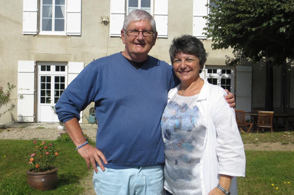 Le Clos De La Muse Saint-Junien Exteriér fotografie