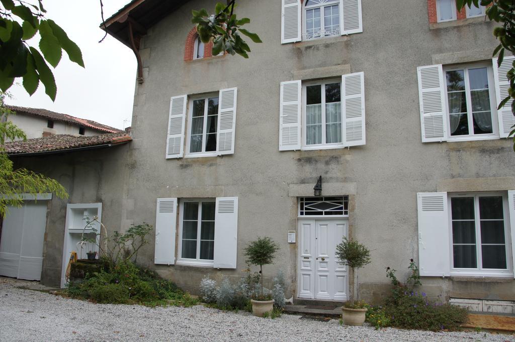 Le Clos De La Muse Saint-Junien Exteriér fotografie